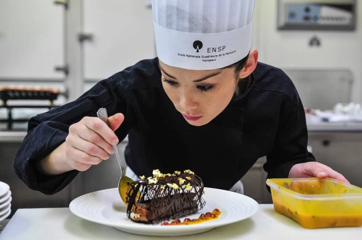 Преподаватели по кондитерскому мастерству в Ecole Ducasse - Culinary Schools